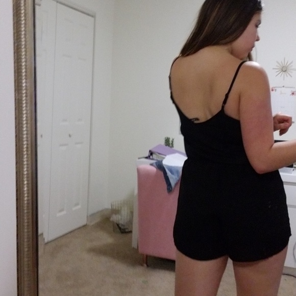 Satin romper - Picture 2 of 3
